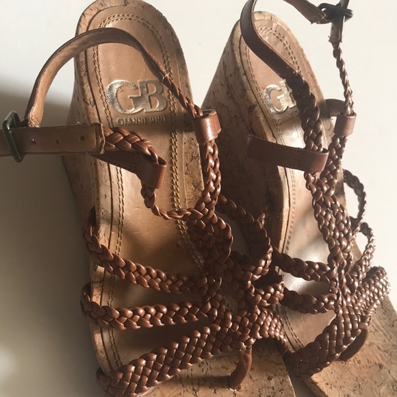 Gianni Bini brown wedges - Picture 4 of 4